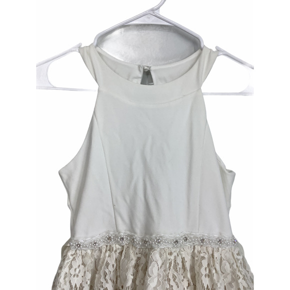 White Pearl Beaded Layered Tiered Lace Dress - Picture 4 of 6